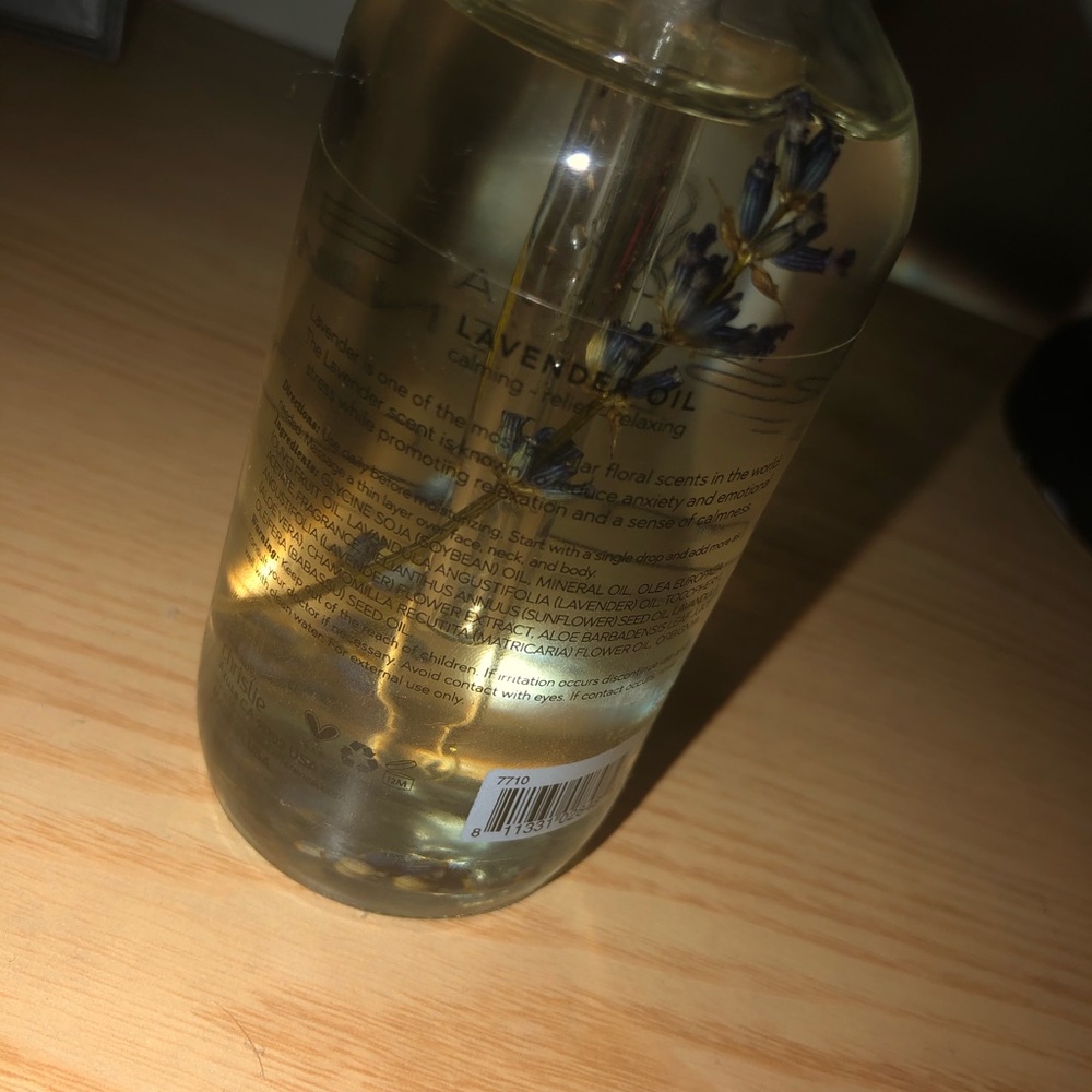 Lavender Oil - Picture 2 of 3